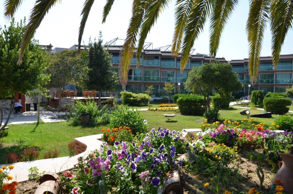 Ra Resort Otel Kucukkuyu Bagian luar foto