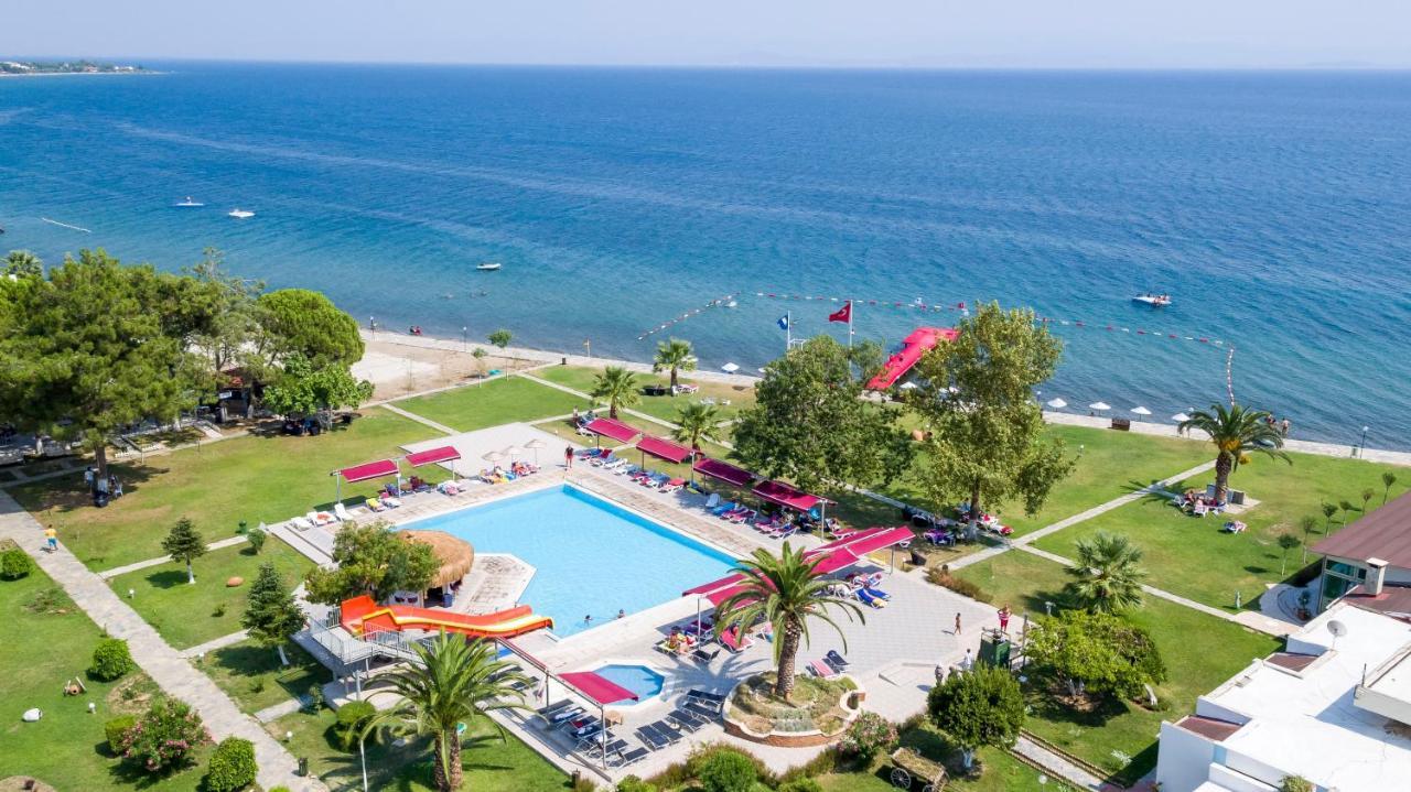 Ra Resort Otel Kucukkuyu Bagian luar foto